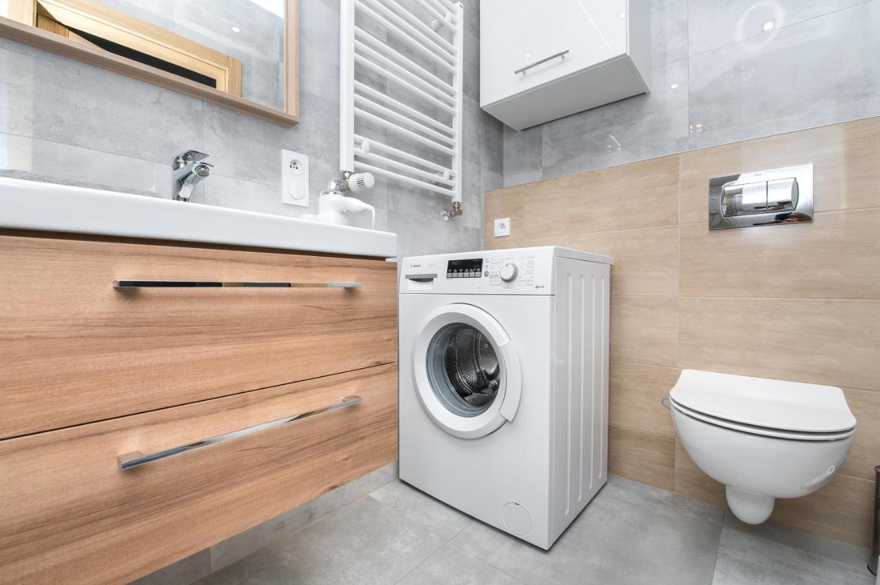 Apartament Biegusa Gliwice Bagian luar foto