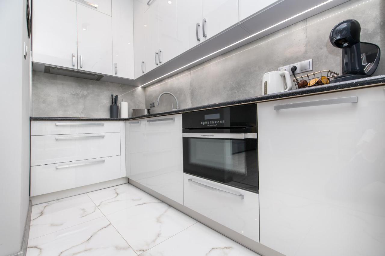 Apartament Biegusa Gliwice Bagian luar foto